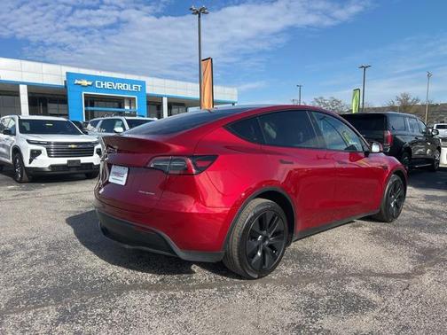 2025 Tesla Model Y Long Range Dual Motor All-Wheel Drive