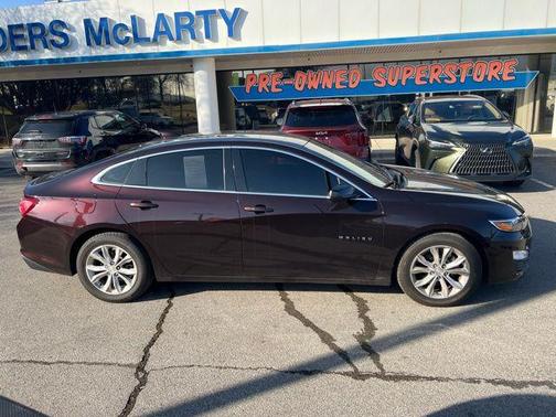 2021 Chevrolet Malibu FWD LT