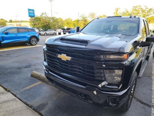 2024 Chevrolet Silverado 2500 Custom