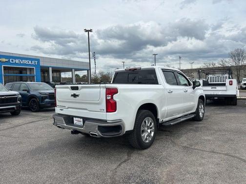 2025 Chevrolet Silverado 1500 LTZ