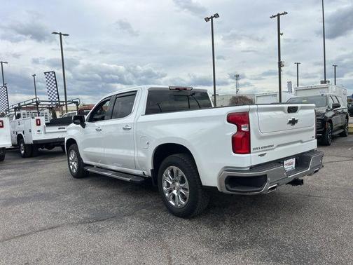 2025 Chevrolet Silverado 1500 LTZ