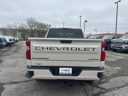 2026 Chevrolet Silverado 1500 Custom