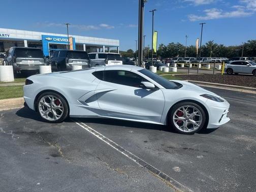2021 Chevrolet Corvette Stingray w/2LT