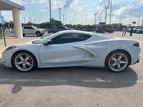 2021 Chevrolet Corvette Stingray w/2LT