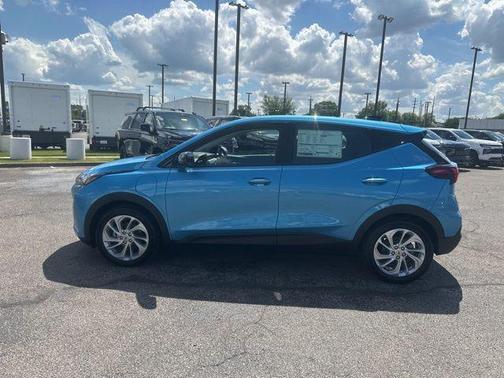 Marina Blue Metallic 2027 Chevrolet Bolt LT FWD