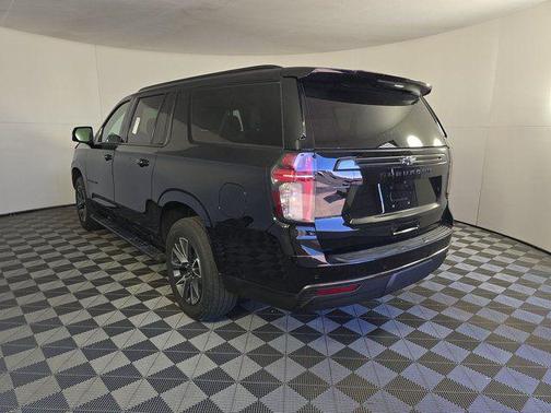 2021 Chevrolet Suburban 4WD Z71