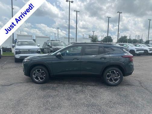 Cypress Gray 2026 Chevrolet Trax LT