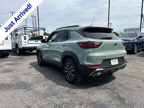 Cacti Green 2026 Chevrolet Trailblazer ACTIV