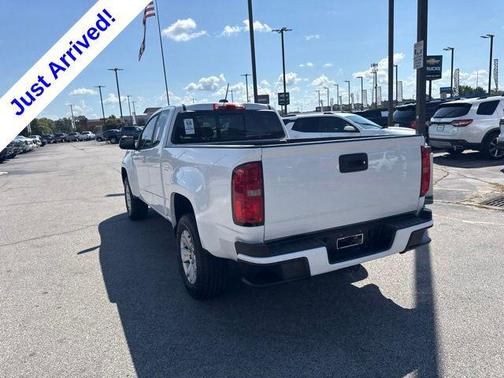 Summit White 2022 Chevrolet Colorado LT