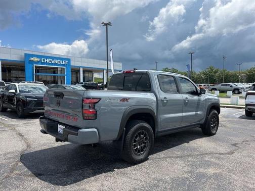 2023 Nissan Frontier PRO-4X