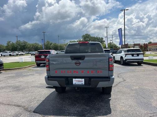 2023 Nissan Frontier PRO-4X