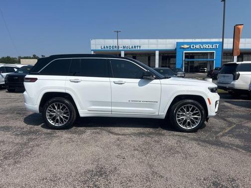 2025 Jeep Grand Cherokee Summit