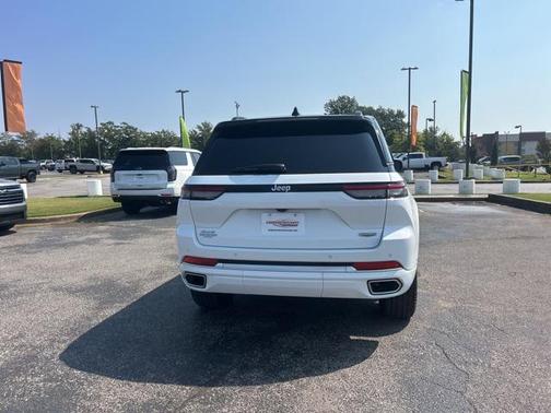 2025 Jeep Grand Cherokee Summit