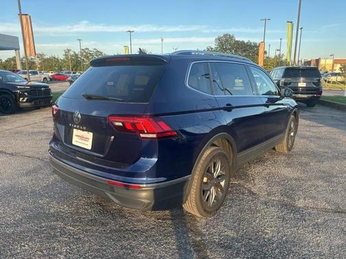 2023 Volkswagen Tiguan 2.0T SE