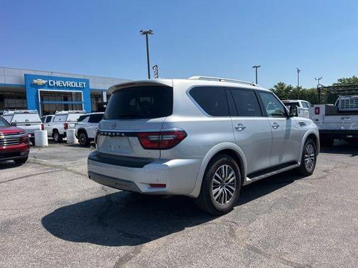 Brilliant Silver Metallic 2024 Nissan Armada SL 4WD