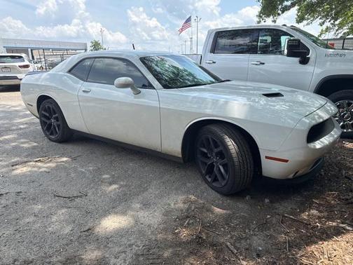 2021 Dodge Challenger SXT