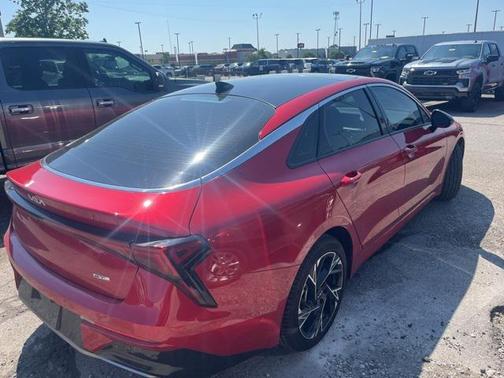 2025 Kia K5 GT-Line