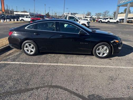Mosaic Black Metallic 2021 Chevrolet Malibu 1LS