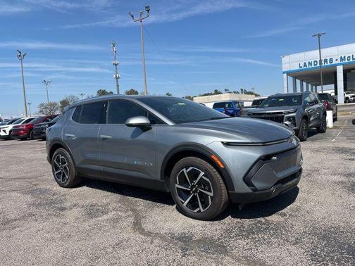 Sterling Gray Metallic 2026 Chevrolet Equinox EV LT