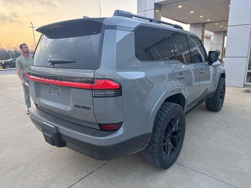 2025 Lexus GX 550 Luxury+