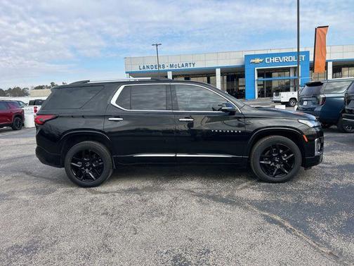 2022 Chevrolet Traverse Premier