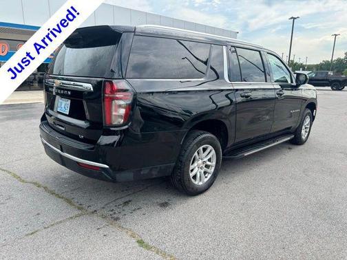 Black 2024 Chevrolet Suburban LT