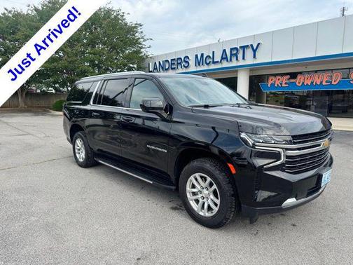Black 2024 Chevrolet Suburban LT
