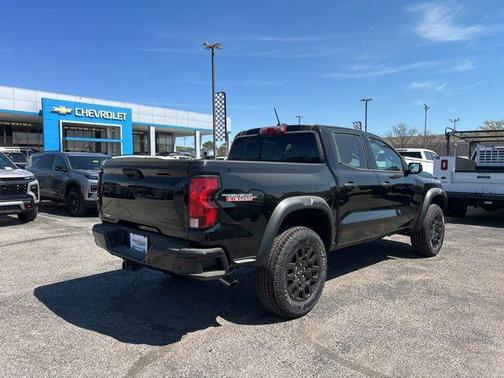 Black 2026 Chevrolet Colorado Trail Boss