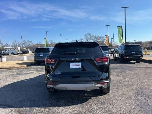 2025 Chevrolet Blazer 2LT