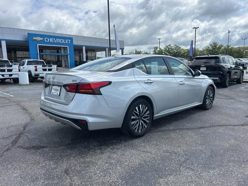 2023 Nissan Altima 2.5 SV