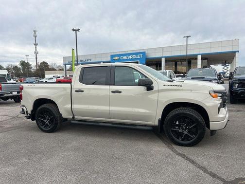2026 Chevrolet Silverado 1500 Custom