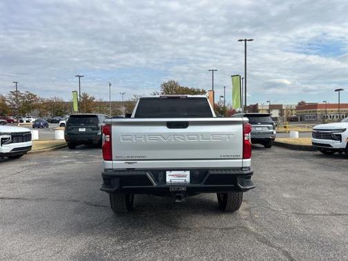 2022 Chevrolet Silverado 2500 Custom