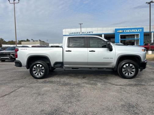 2022 Chevrolet Silverado 2500 Custom