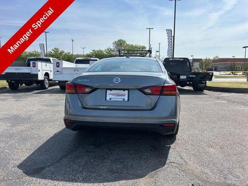 Gun Metallic 2023 Nissan Altima 2.5 SV