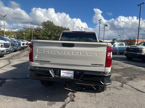 2026 Chevrolet Silverado 2500 Custom