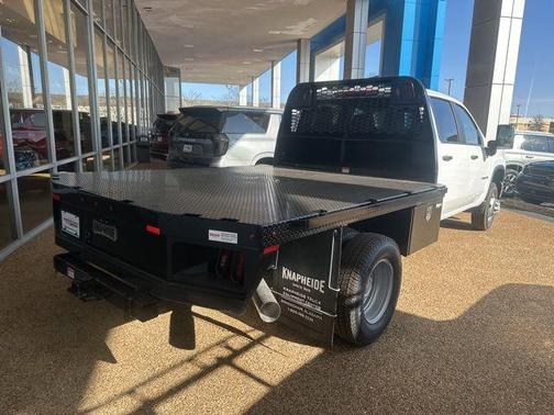 Summit White 2026 Chevrolet Silverado 3500 WT