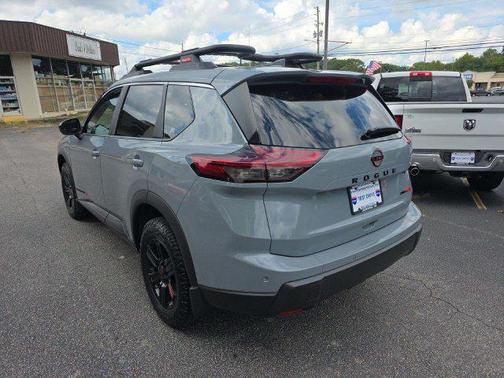 Boulder Gray Pearl 2025 Nissan Rogue Rock Creek