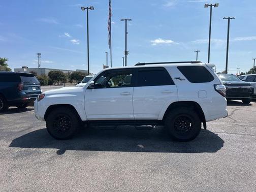 2022 Toyota 4Runner TRD Off Road Premium