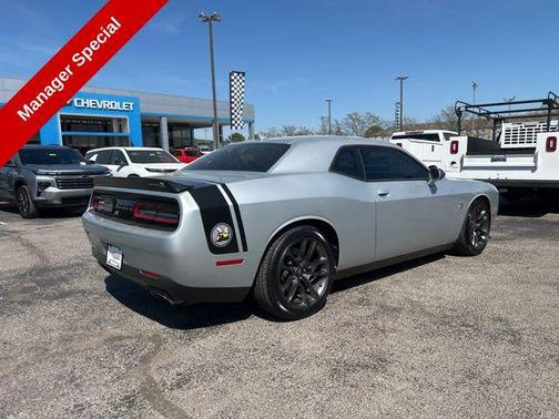 Triple Nickel Clearcoat 2022 Dodge Challenger R/T Scat Pack