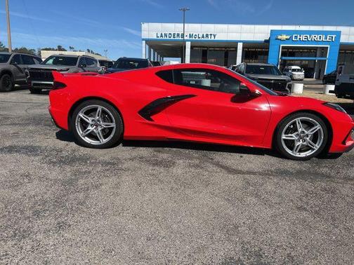2021 Chevrolet Corvette Stingray w/2LT
