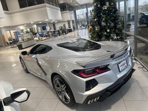 2026 Chevrolet Corvette Stingray w/1LT