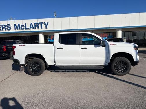 2025 Chevrolet Silverado 1500 Custom Trail Boss