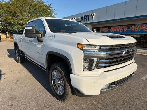 Summit White 2023 Chevrolet Silverado 2500 High Country