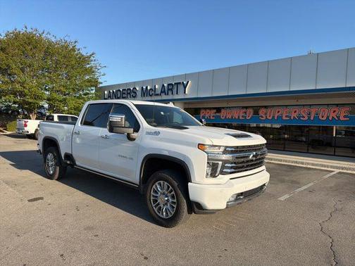 Summit White 2023 Chevrolet Silverado 2500 High Country
