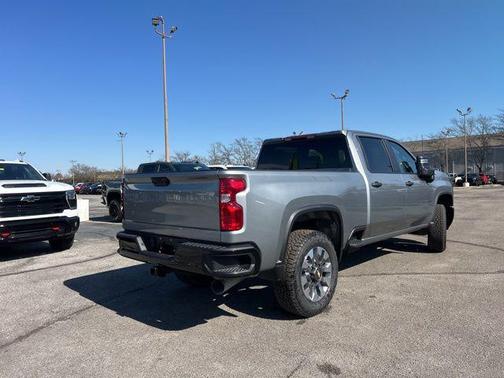 2026 Chevrolet Silverado 2500 Custom