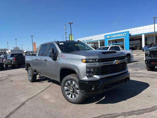 2026 Chevrolet Silverado 2500 Custom
