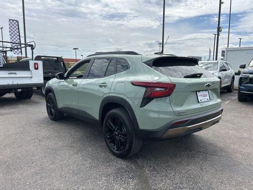 Cacti Green 2025 Chevrolet Trax FWD ACTIV