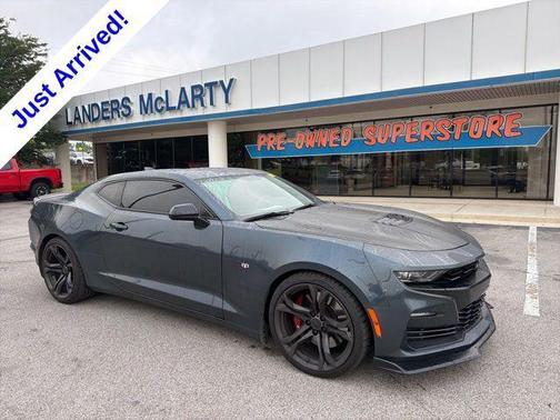 Shadow Gray Metallic 2019 Chevrolet Camaro 1SS