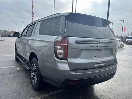 2024 Chevrolet Suburban 4WD Z71