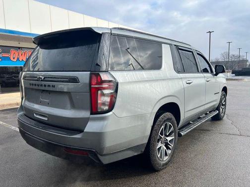 2024 Chevrolet Suburban 4WD Z71